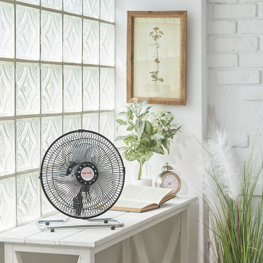 Ventilador Mytek De Piso Y Pared Metal 10" 3357